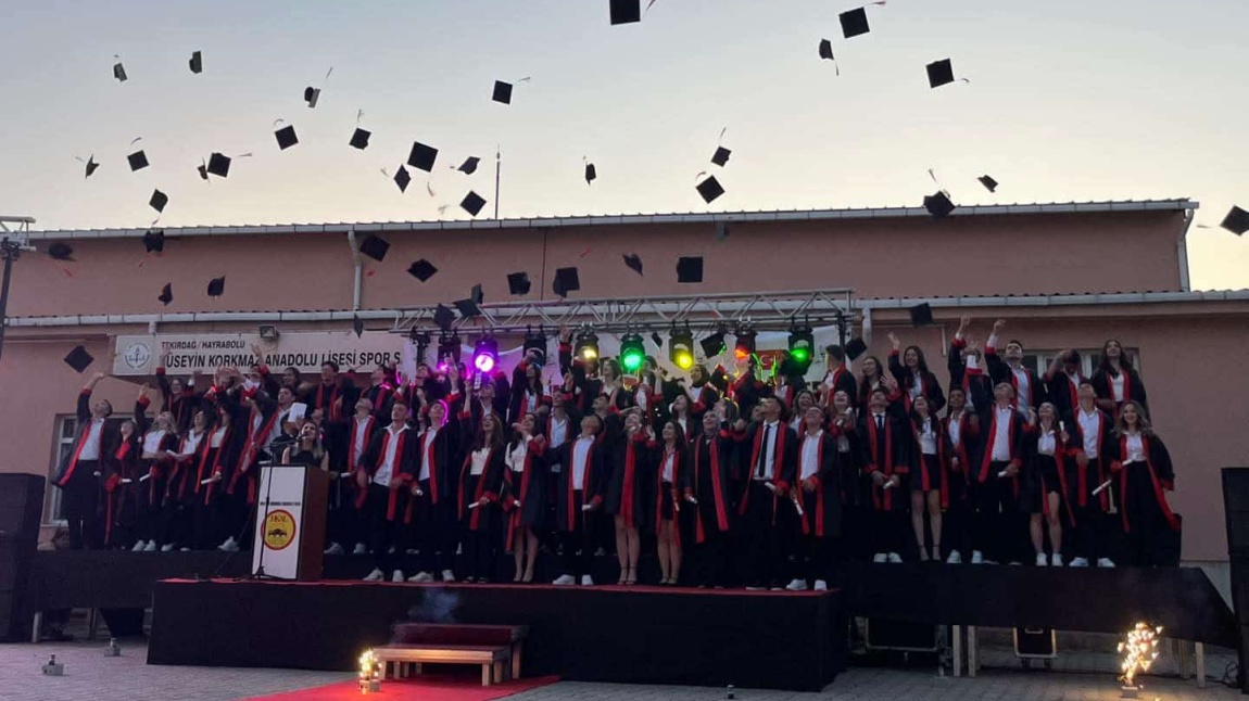 SON SINIFLARIMIZI MUHTEŞEM BİR MEZUNİYET TÖRENİ İLE UĞURLADIK.